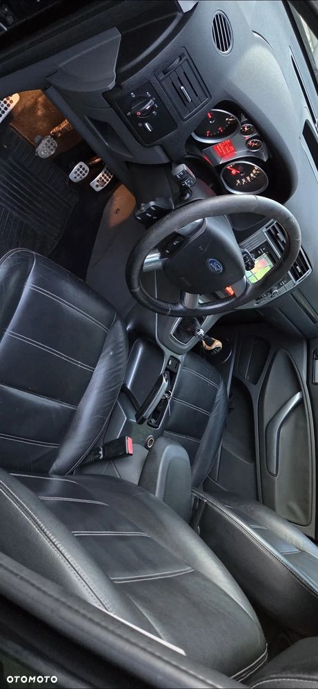 Ford Kuga 2.0 TDCi 4x4 Titanium - 11