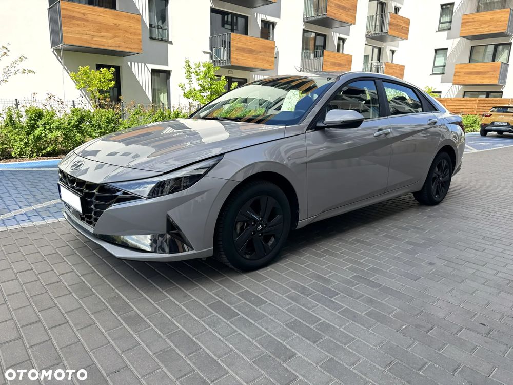 Hyundai Elantra 1.6 Smart CVT - 3