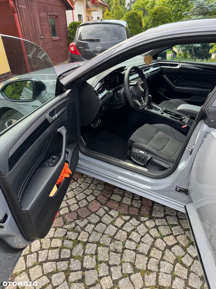 Volkswagen Arteon 2.0 TDI R-Line DSG - 25