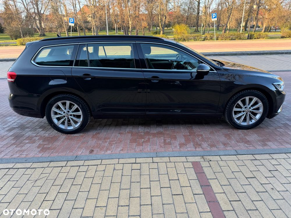 Volkswagen Passat 2.0 TDI (BlueMotion Technology) Highline - 5