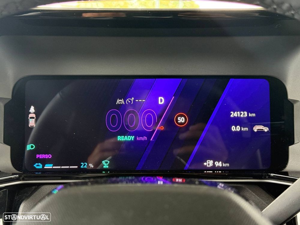 Renault 5 E-Tech 52 kWh Techno Autonomia Conforto - 39