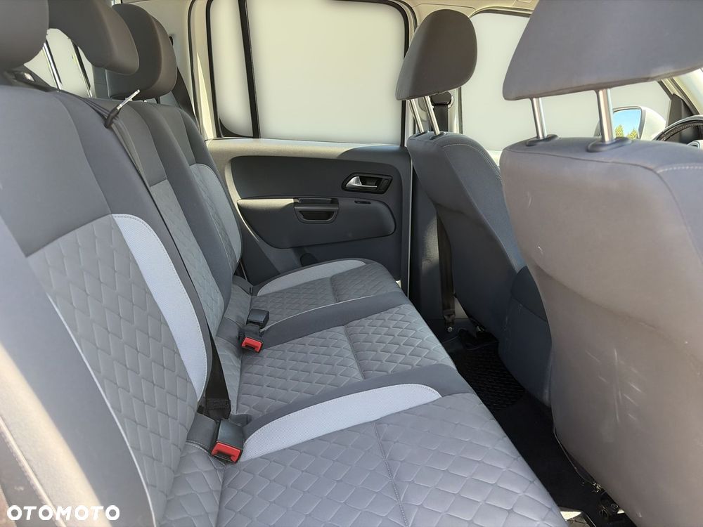 Volkswagen Amarok - 13