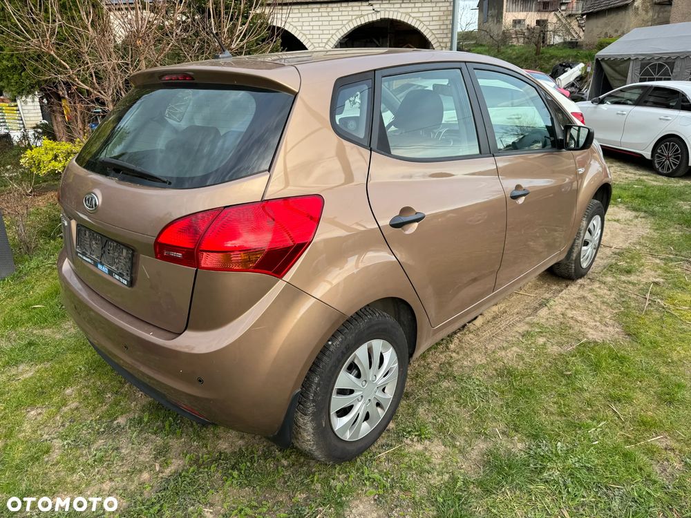 Kia Venga 1.4 CVVT Attract - 2