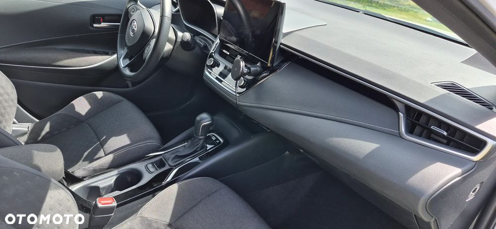 Toyota Corolla 1.8 Hybrid Comfort - 14