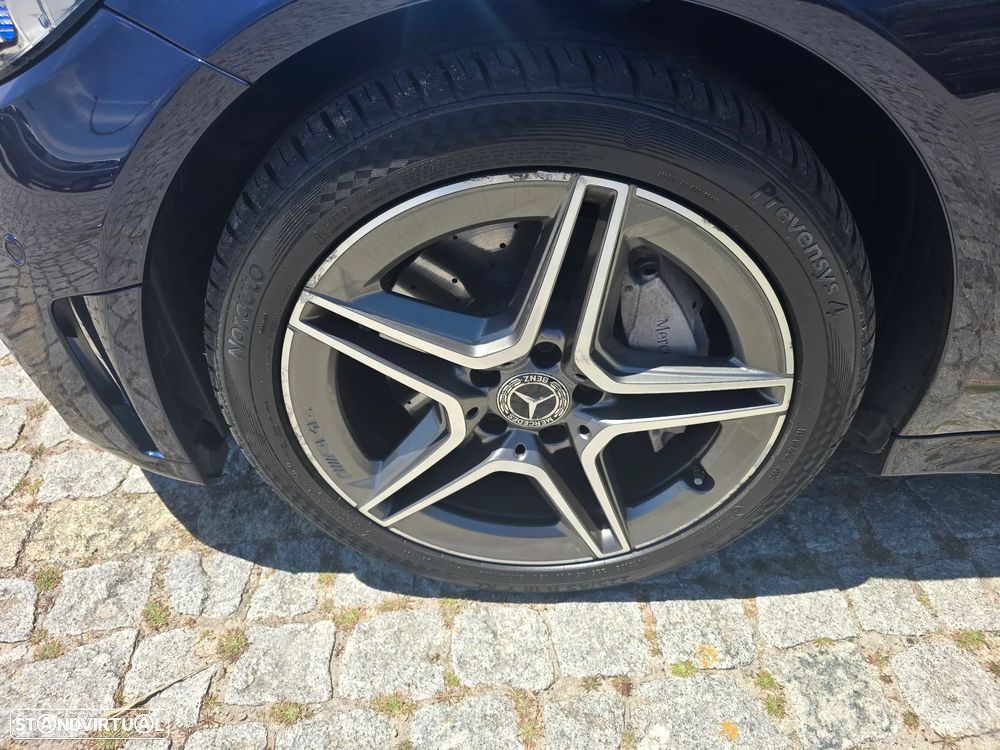 Mercedes-Benz C 300 de AMG Line - 4