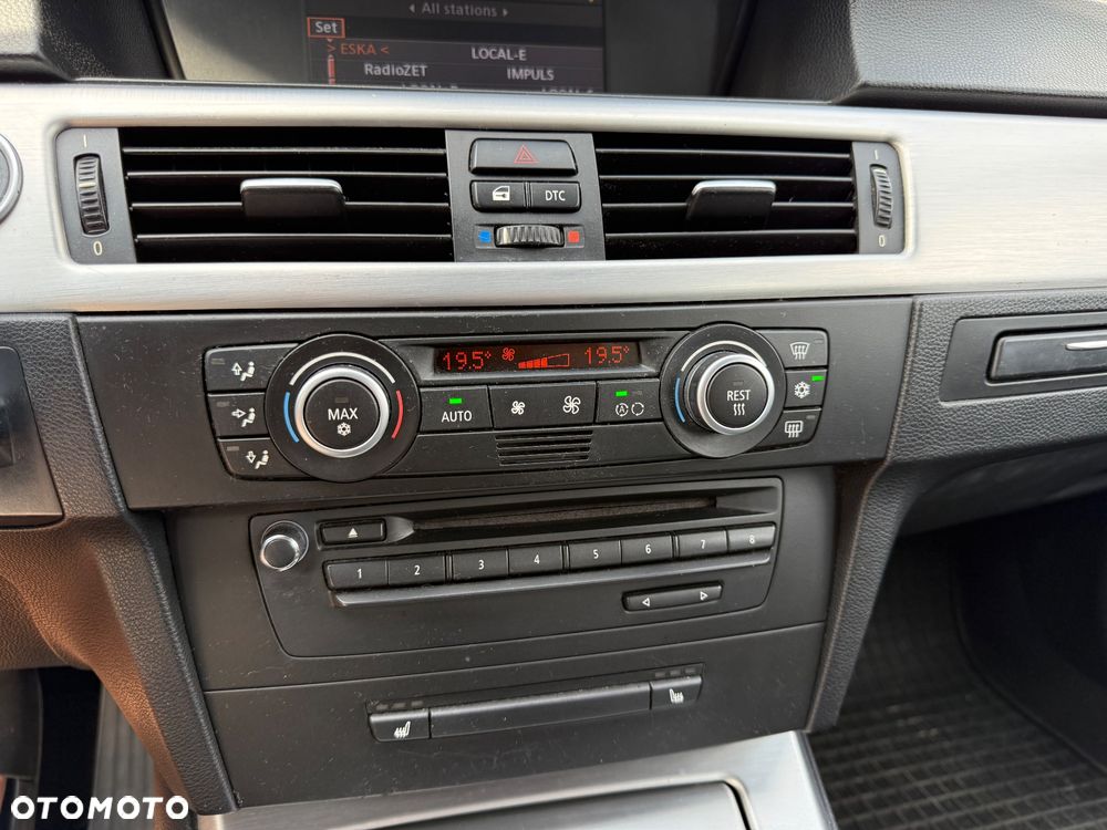 BMW Seria 3 320d DPF - 23