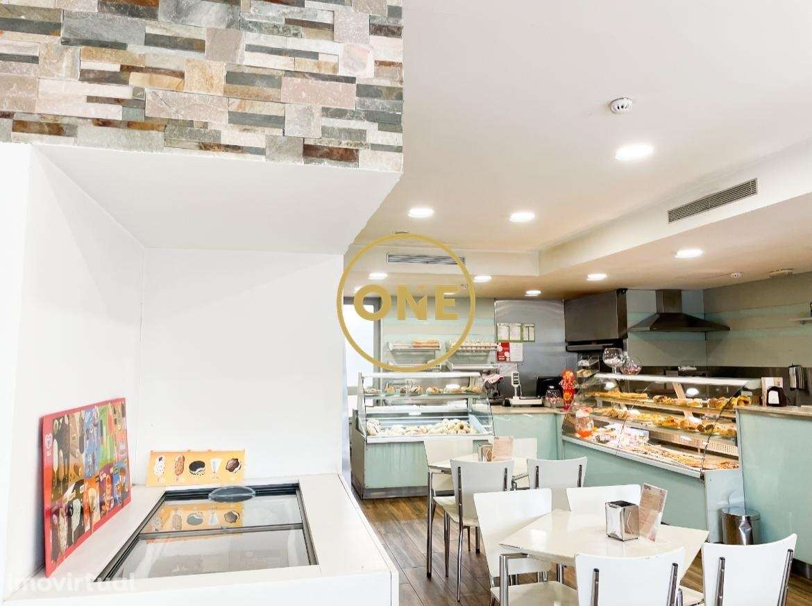 Venda de Padaria/Pastelaria junto ao centro de Braga - Grande imagem: 4/13