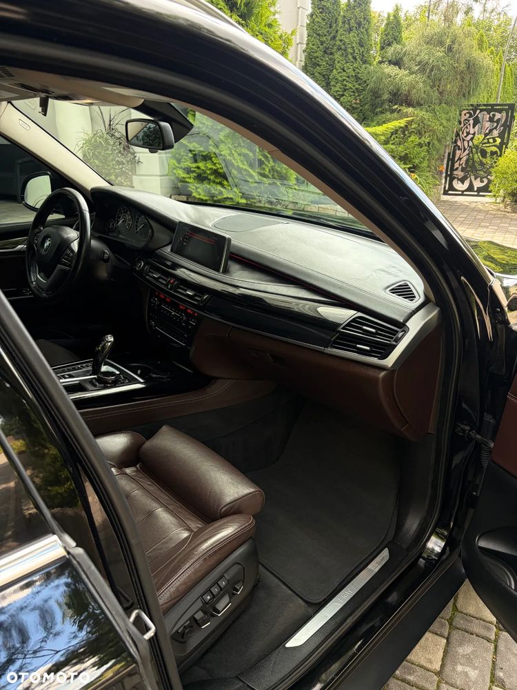 BMW X5 xDrive50i Sport-Aut - 14