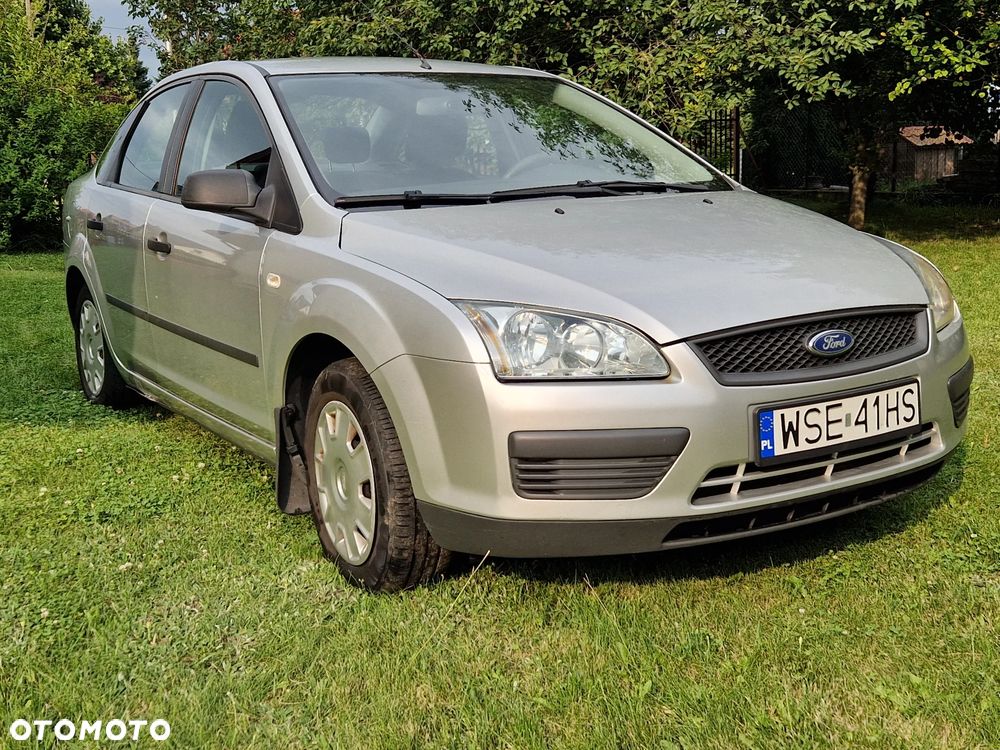 Ford Focus 1.6 Ambiente - 6