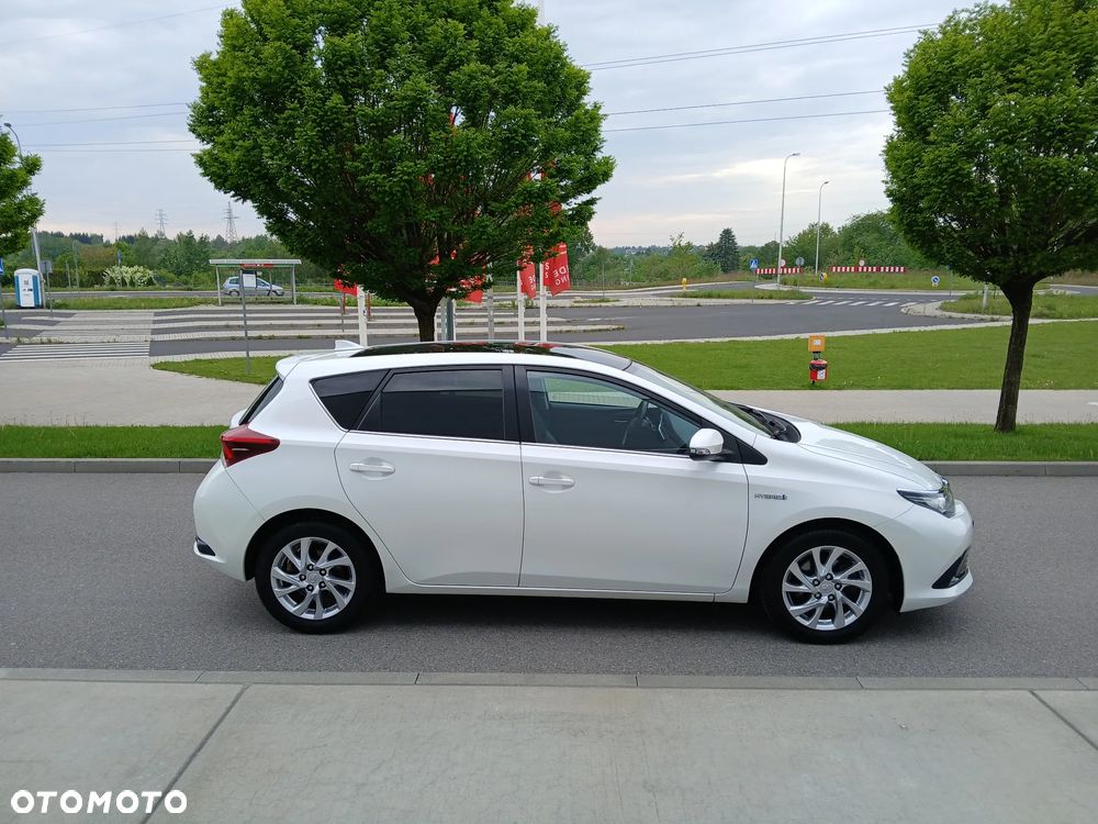 Toyota Auris - 8