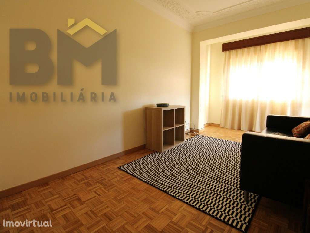 T1 para arrendamento junto ao Centro Saúde S. Miguel. - Grande imagem: 5/12