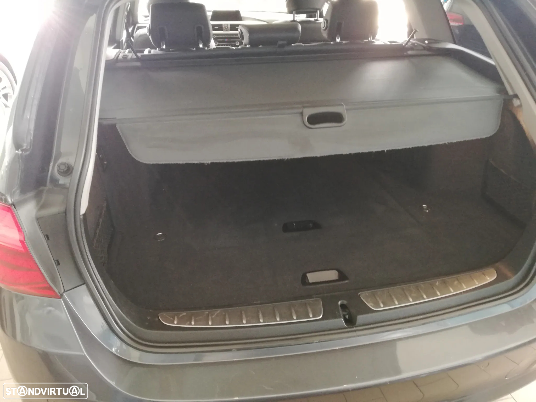 BMW 318 d Touring - 21