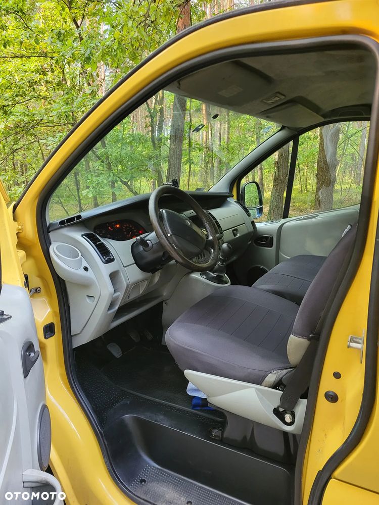 Renault Trafic - 6