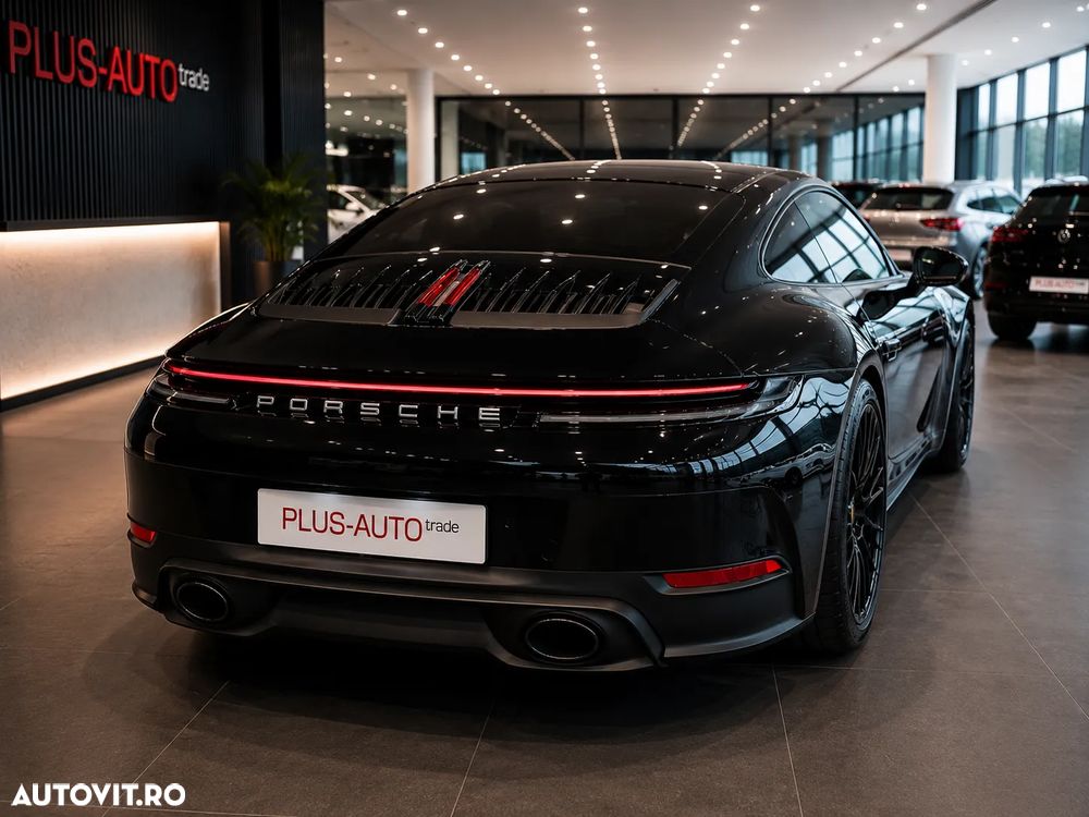 Porsche 911 Carrera PDK - 3
