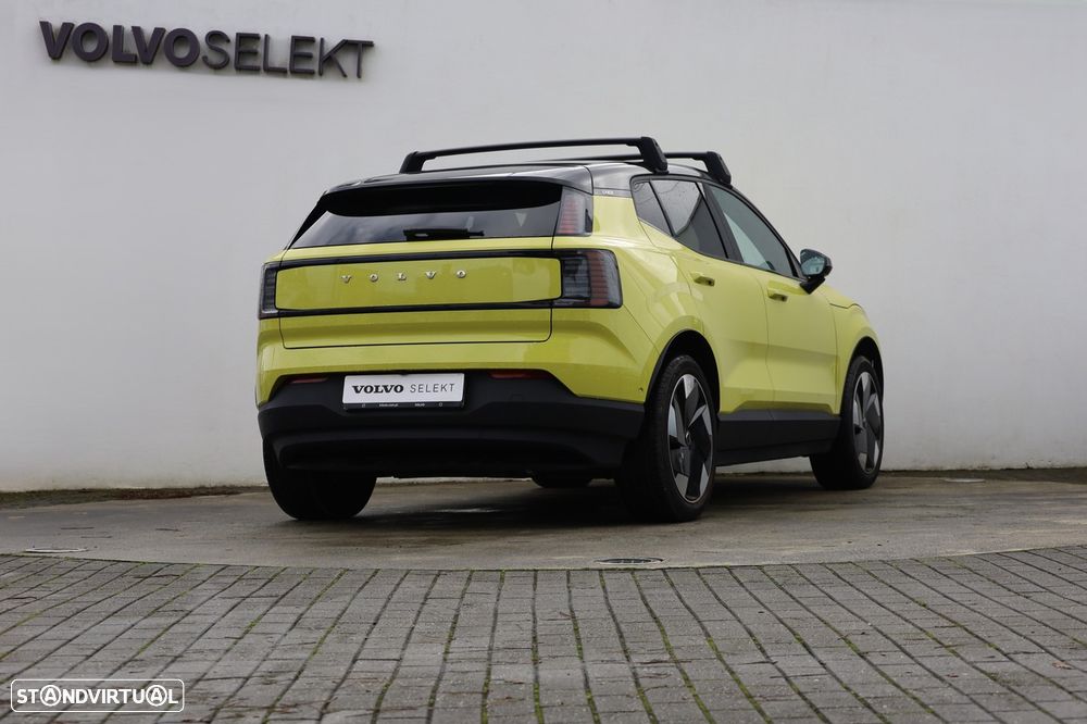 Volvo EX30 69 kWh Single Motor Extended Range Ultra - 2