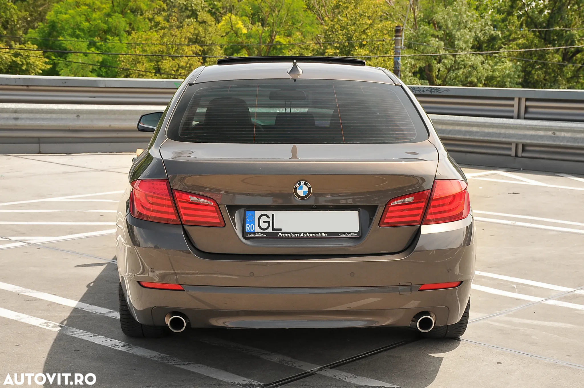 BMW Seria 5 535d Aut. - 11