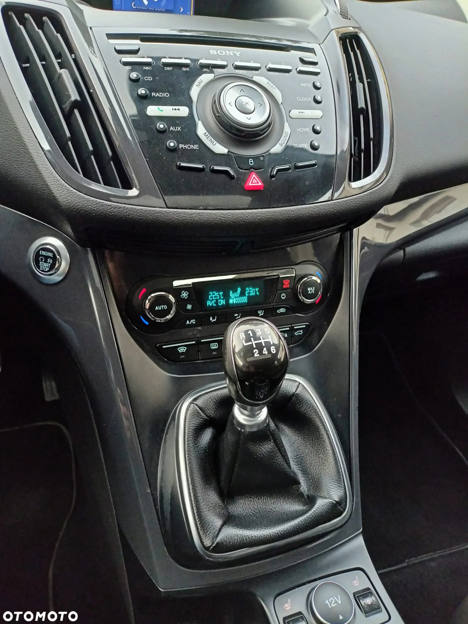Ford Kuga - 22