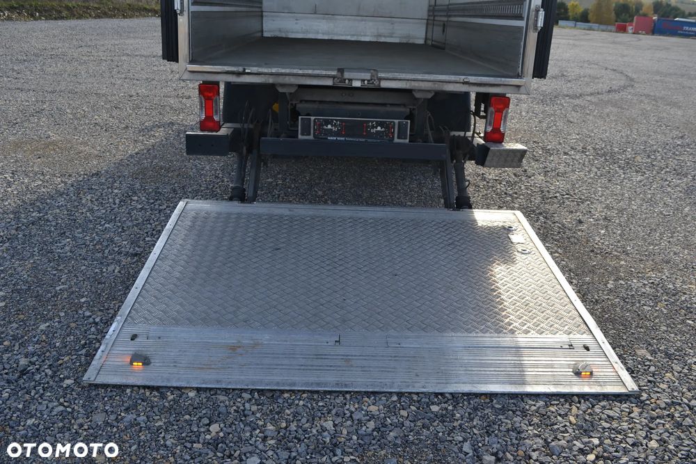 Iveco Daily 72C18 70C18 Chłodnia Izoterma Mroźnia Winda 1000 kg Agregat THERMO KING Carrier Boczne drzwi 8 palet - 3