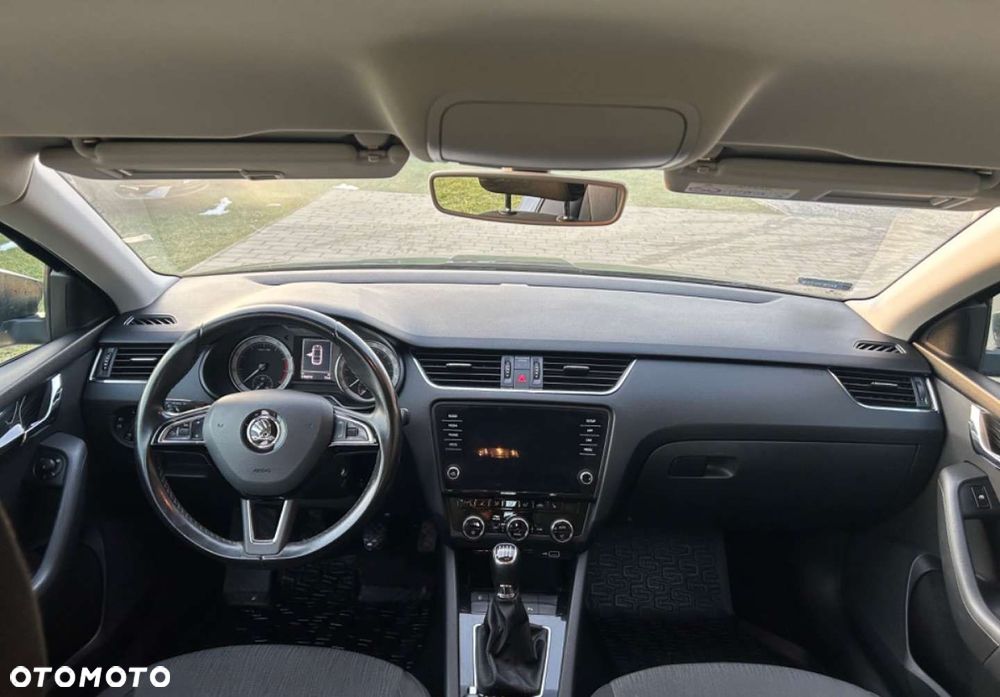 Skoda Octavia - 8