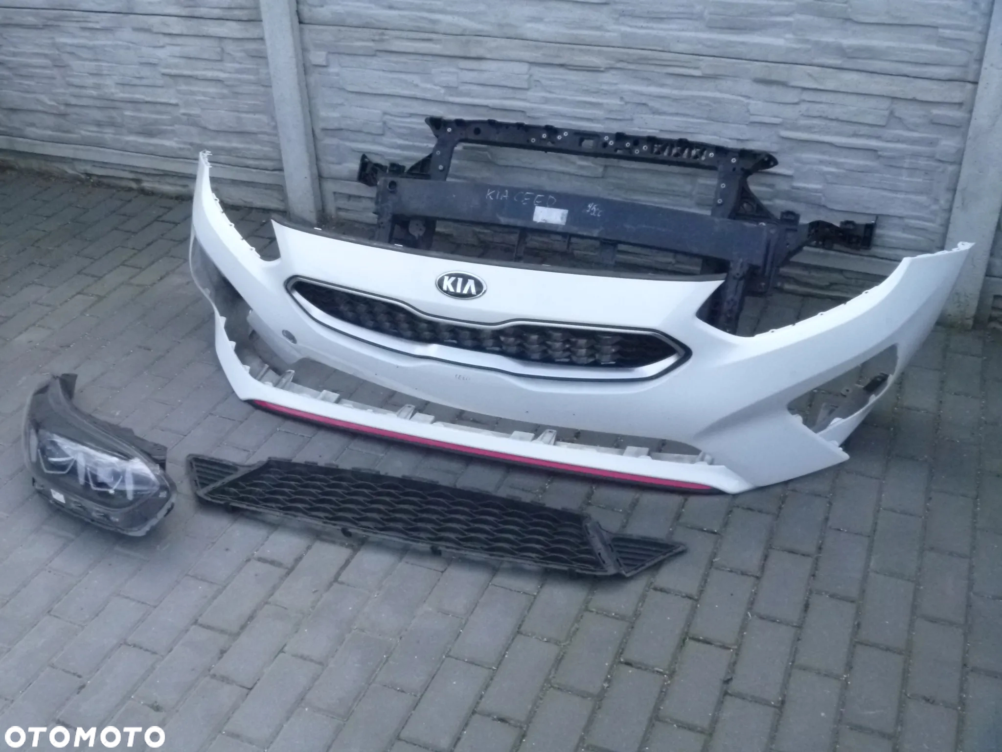 KIA CEED 3 III GT 2018-ZDERZAK PRZEDNI ATRAPA KRATKA ORYGINAŁ ŁADNY - 4