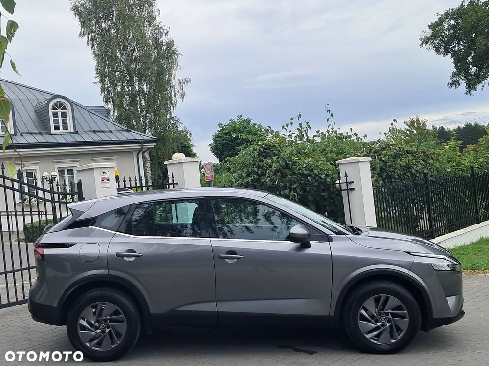 Nissan Qashqai 1.3 DIG-T AKARI - 11