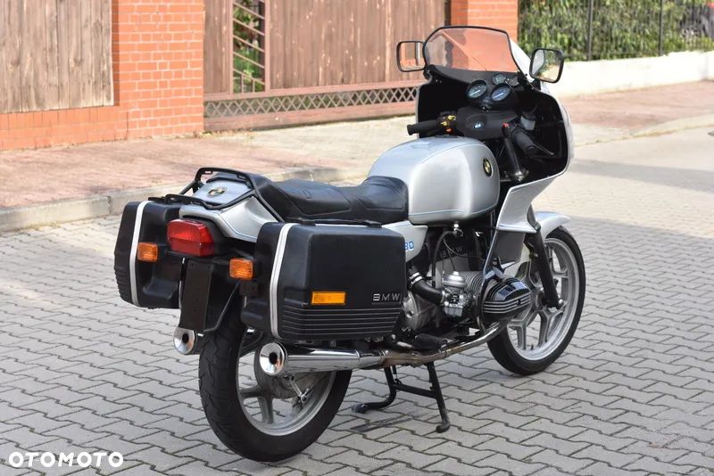 BMW R - 12