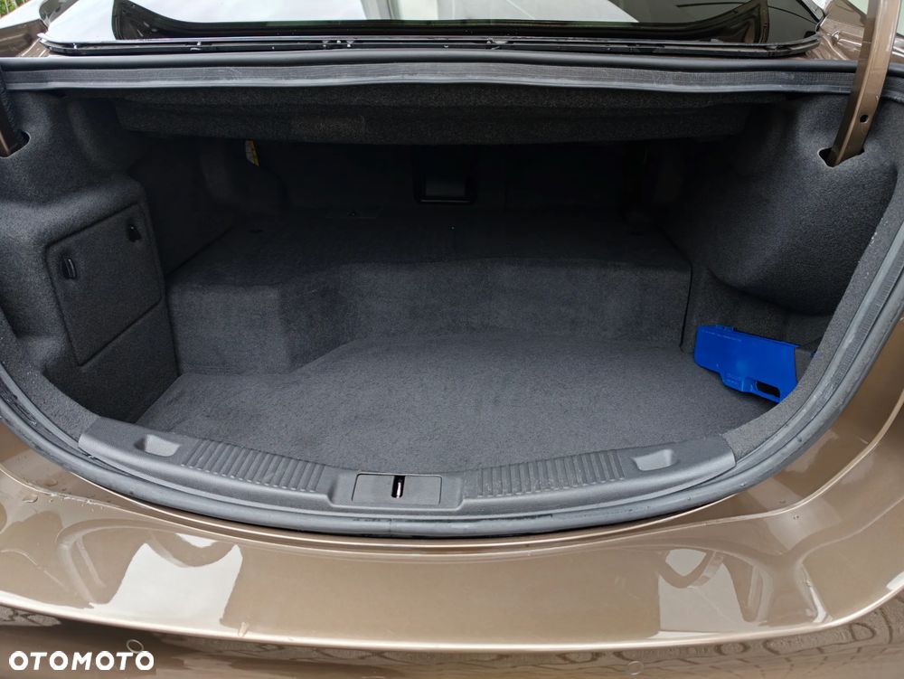 Ford Mondeo - 9