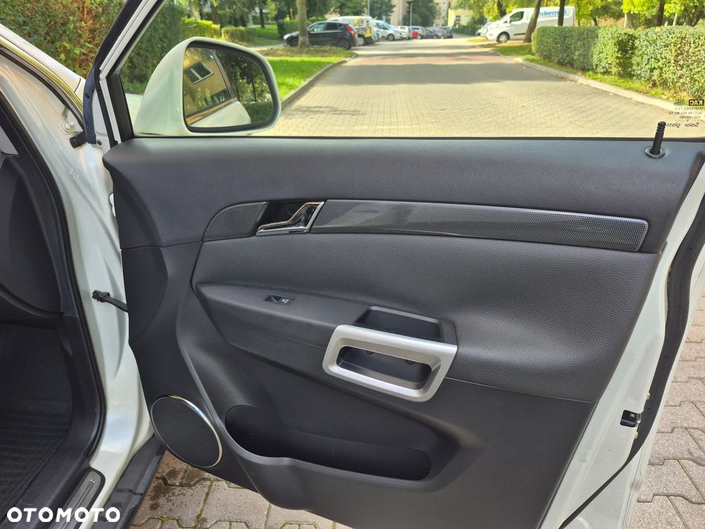 Opel Antara - 15