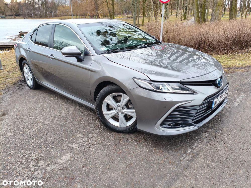 Toyota Camry 2.5 Hybrid Comfort CVT - 4