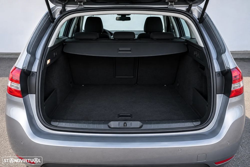 Peugeot 308 SW 1.5 BlueHDi Style - 12