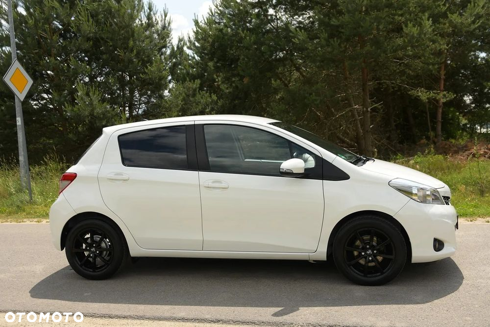 Toyota Yaris - 9