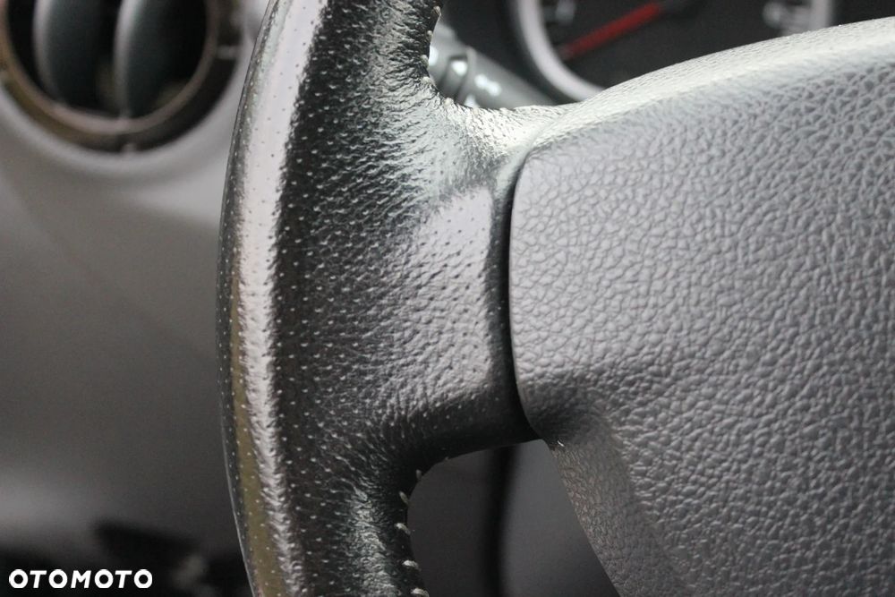 Dacia Duster 1.6 16V 4x2 Ambiance - 30