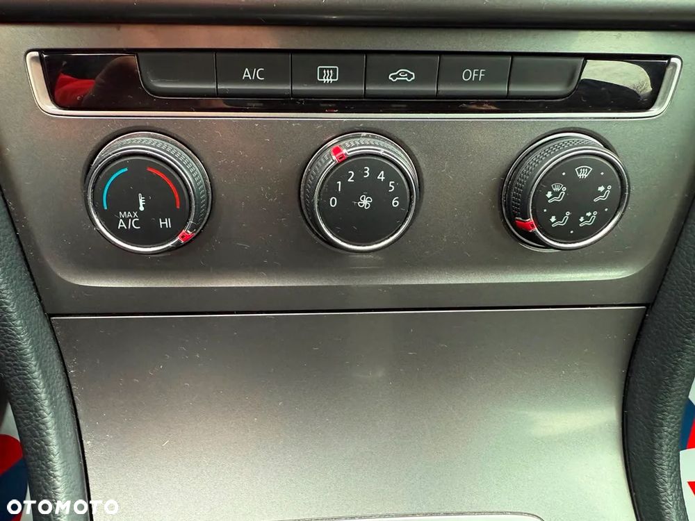 Volkswagen Golf VII 1.2 TSI BMT Trendline EU6 - 35