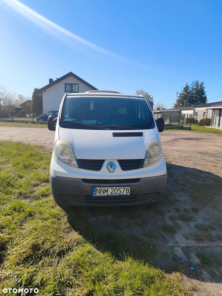 Renault Trafic - 1