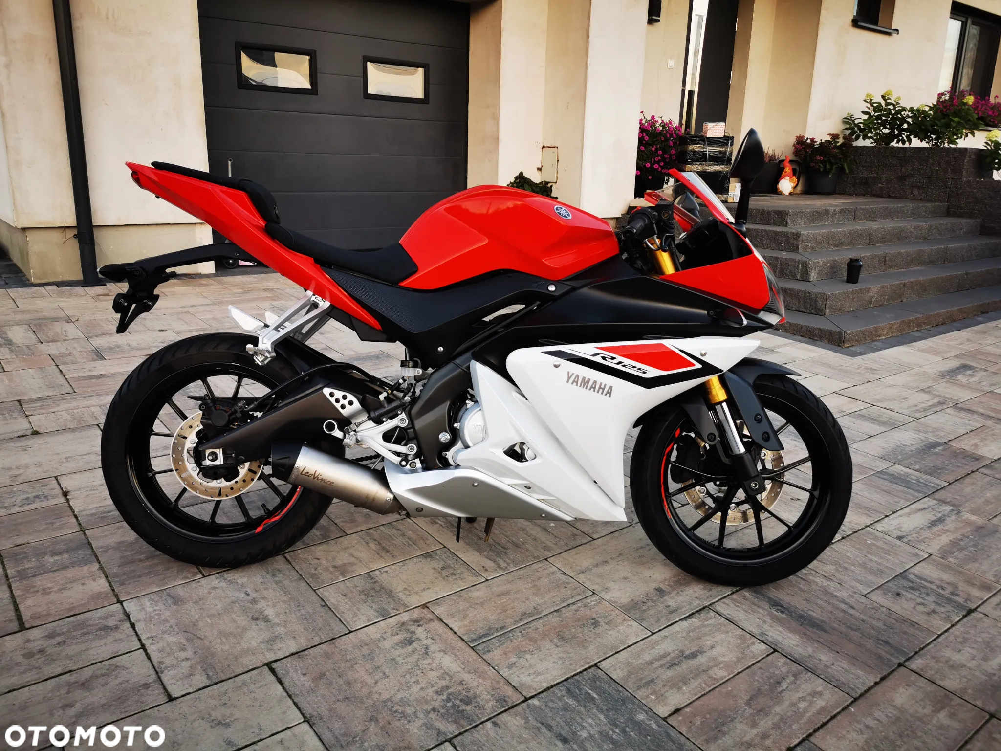 Yamaha YZF - 2