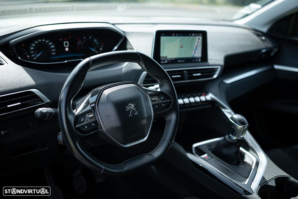 Peugeot 3008 1.5 BlueHDi Active - 5
