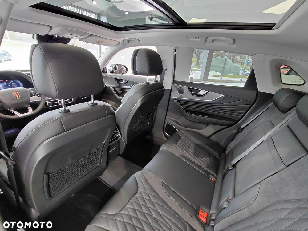 Hongqi HS5 2.0T Executive AWD - 10