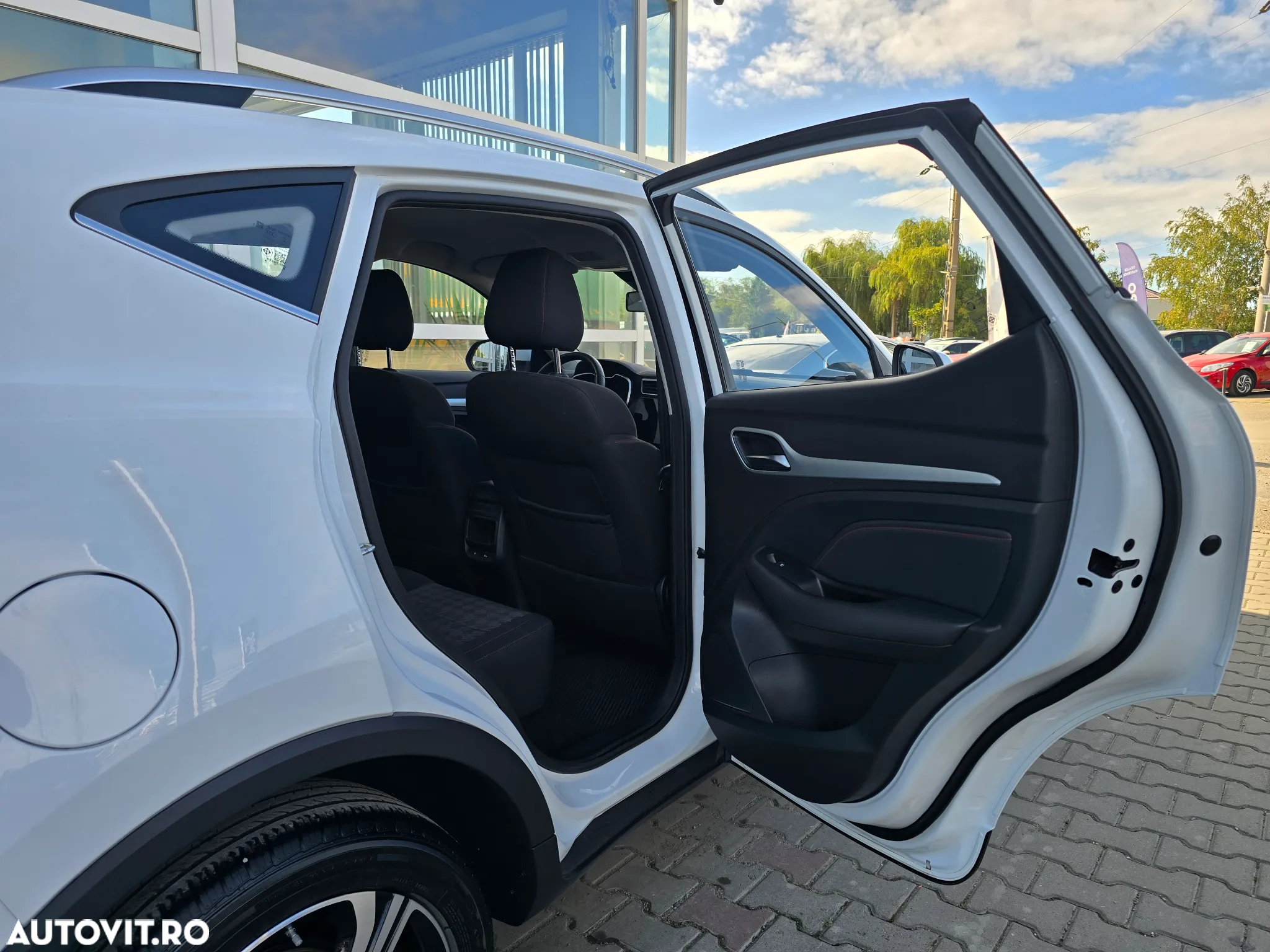 MG ZS 1.5 GSL 5MT Excite - 11
