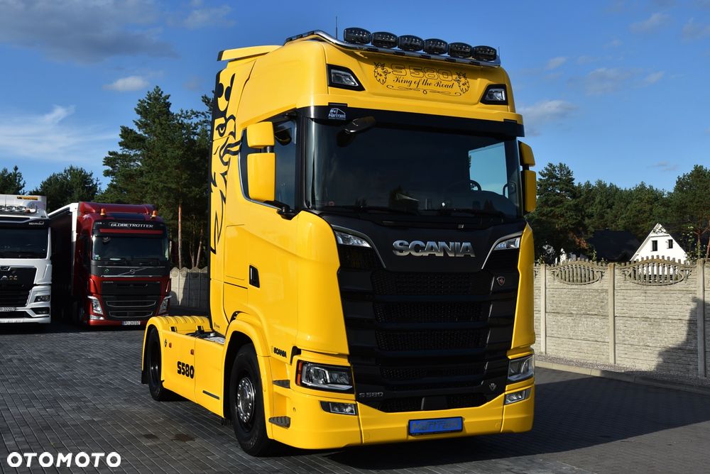 Scania S580 V8 !  / FULL OPCJA / CAŁA NA PODUSZKACH  / SKÓRA / FULL LED / HYDRAULIKA  / KLIMA POSTOJOWA  / FULL LED / STANDARD / RETARDER / FULL SERWIS ASO SCANIA ! Jak nowa ! ! - 4