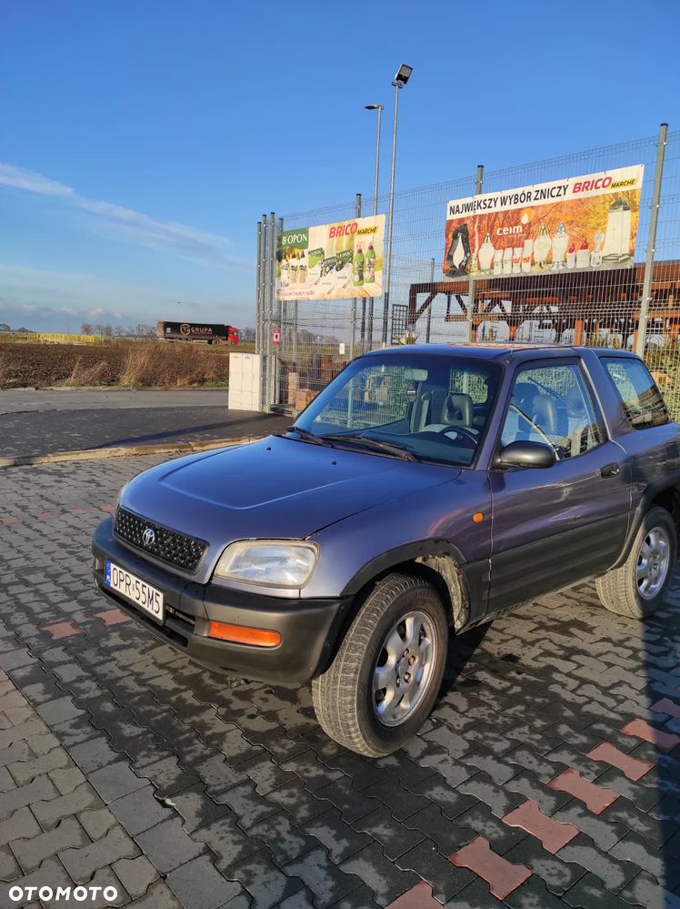 Toyota RAV4 2.0 - 1