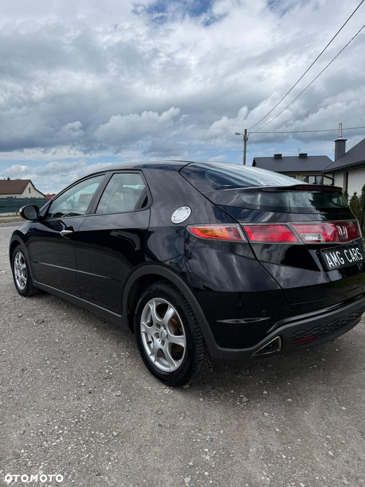 Honda Civic 1.8i-VTEC Sport - 4