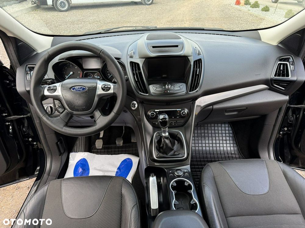 Ford Kuga - 11
