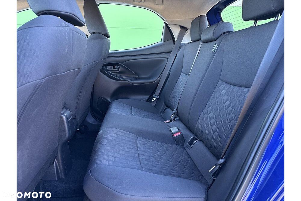 Mazda 2 - 17