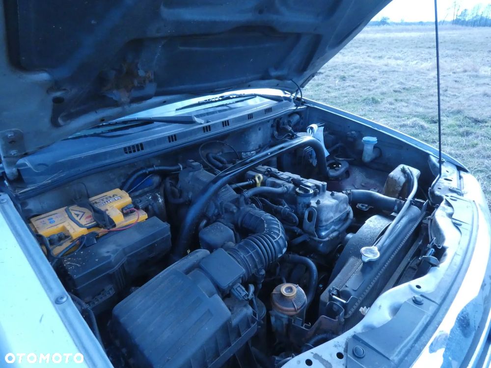 Suzuki Grand Vitara 2.0 Special Edition - 12