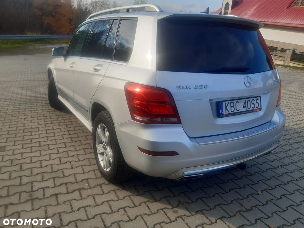 Mercedes-Benz GLK 250 CDI DPF 4Matic BlueEFFICIENCY 7G-TRONIC - 4