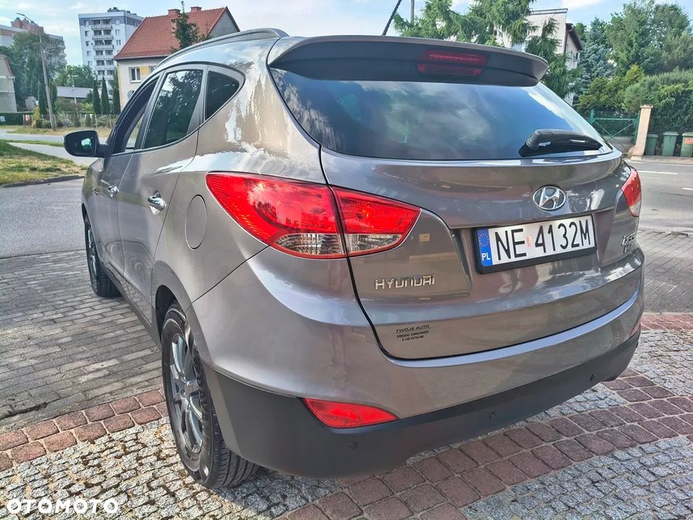 Hyundai ix35 1.6 2WD blue Trend - 12
