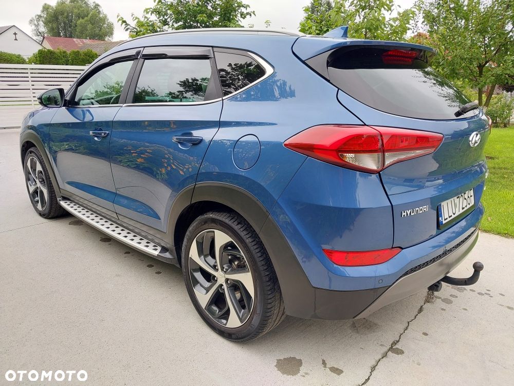 Hyundai Tucson - 2