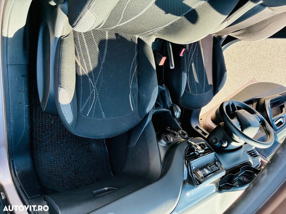 Peugeot 208 1.2 VTi Access - 9