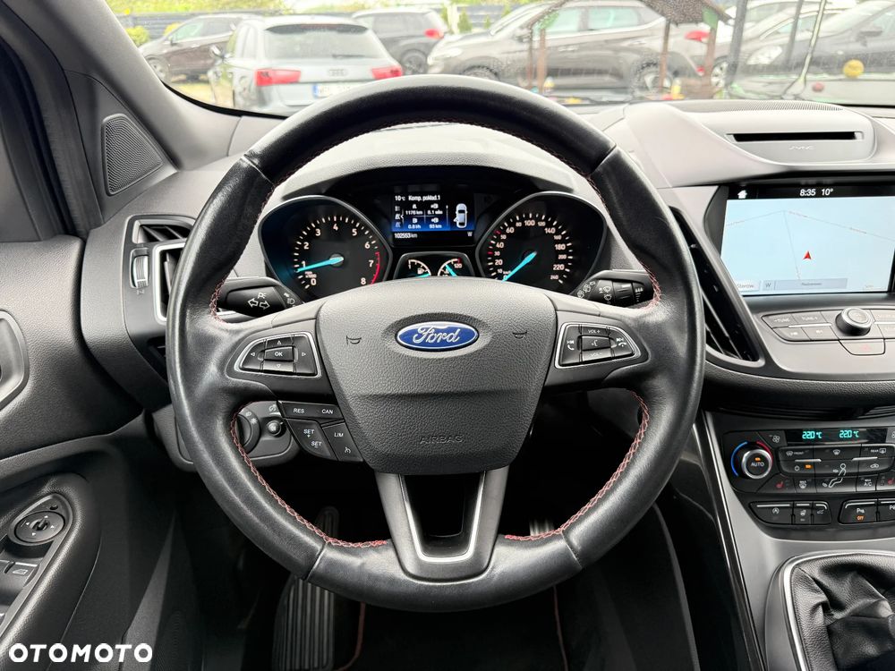 Ford Kuga 1.5 EcoBoost 2x4 ST-Line - 33