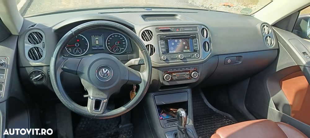 Volkswagen Tiguan 2.0 TDI 4Motion DSG Track & Field - 4